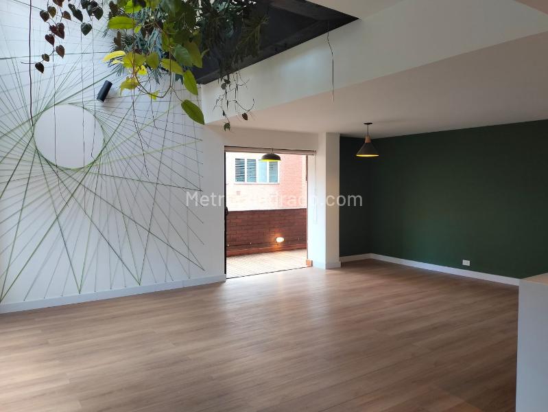 Spacious 3BR Apartment for Rent in El Poblado - 2