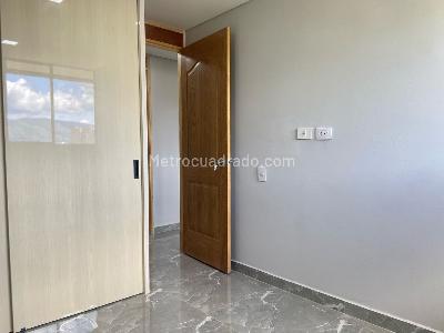 Apartamento de 3 alcobas en venta en Sabaneta, Sabaneta, 85 m² · foto 14 de 20