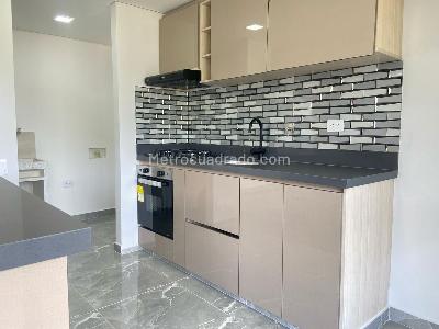 Apartamento de 3 alcobas en venta en Sabaneta, Sabaneta, 85 m² · foto 6 de 20