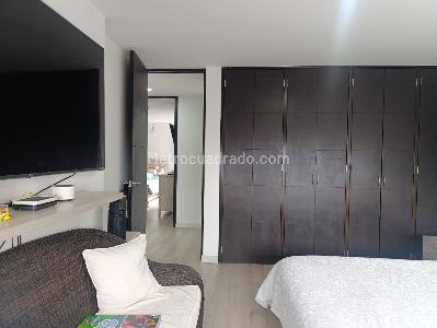 Apartamento de 3 alcobas en venta en El Poblado, Medellín, 127 m² · foto 10 de 19