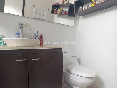 Apartamento de 3 alcobas en venta en El Poblado, Medellín, 127 m² · foto 19 de 19