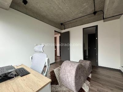 Apartamento en arriendo en Los Parra, Medellín · foto 13 de 16