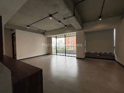 Apartamento de 2 alcobas en venta en El Poblado, Medellín, 125 m² · foto 4 de 15