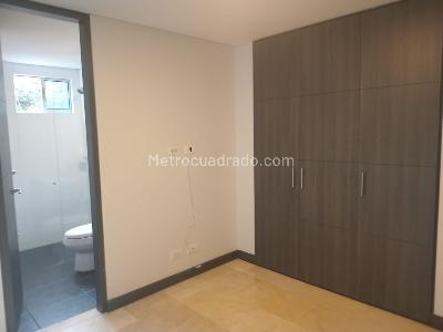 Apartamento de 3 alcobas en venta en El Poblado, Medellín, 146 m² · foto 11 de 18