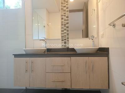 Apartamento de 3 alcobas en venta en El Poblado, Medellín, 146 m² · foto 15 de 18