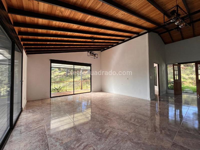 3BR House for Rent in Vereda Pantanillo (Gated Community) - 2