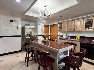 Casa de 3 alcobas en venta en El Poblado, Medellín, 455 m² · foto 5 de 20
