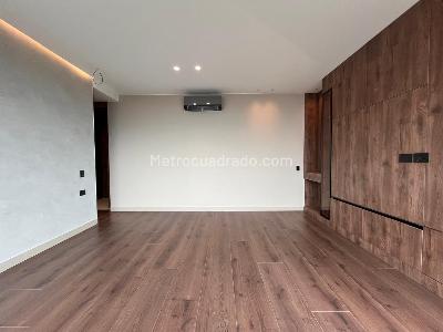 Apartamento de 3 alcobas en venta en El Poblado, Medellín, 209 m² · foto 12 de 20