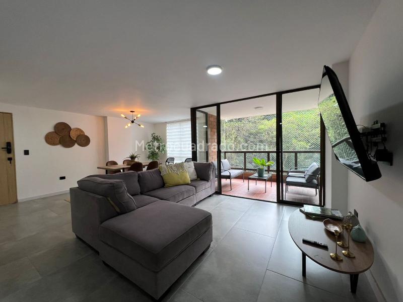 Apartamento en Arriendo, EL POBLADO, Medellín - Widok 2