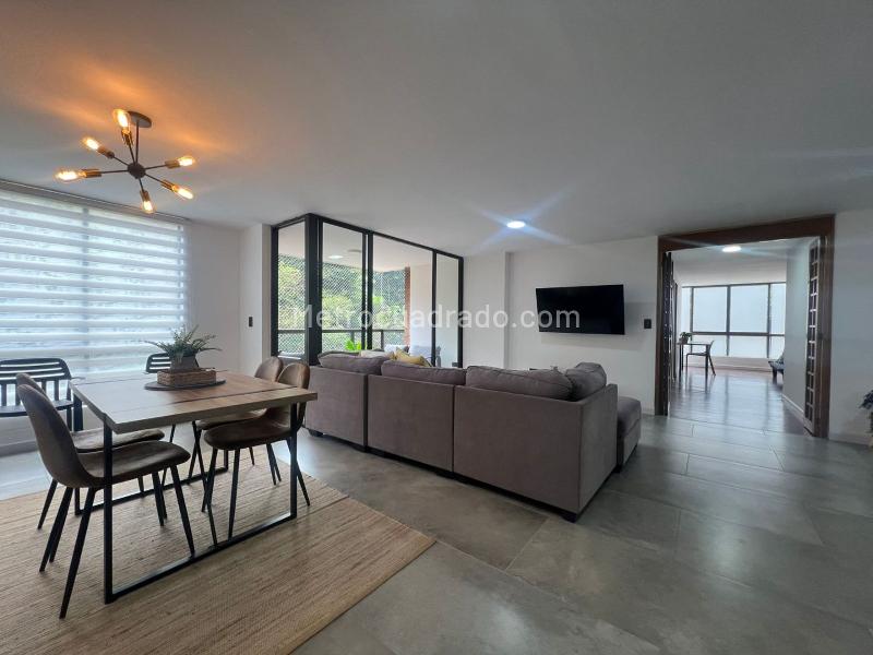 Apartamento en Arriendo, EL POBLADO, Medellín - Widok 4