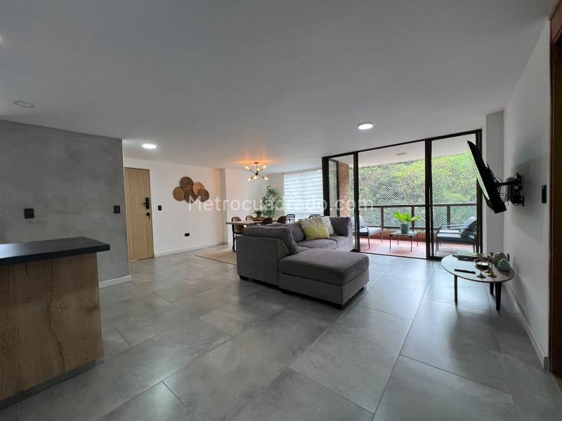 Apartamento en Arriendo, EL POBLADO, Medellín - Widok 6