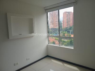 Apartamento de 3 alcobas en venta en El Poblado, Medellín, 117 m² · foto 15 de 20