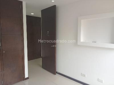Apartamento de 3 alcobas en venta en El Poblado, Medellín, 117 m² · foto 16 de 20