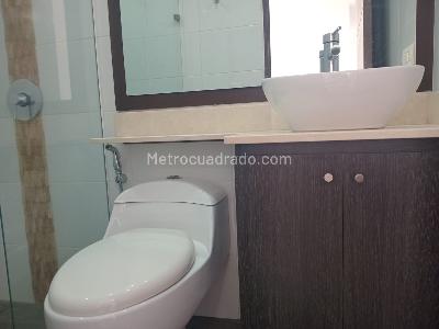 Apartamento de 3 alcobas en venta en El Poblado, Medellín, 117 m² · foto 19 de 20