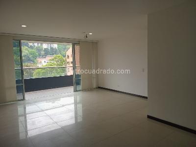 Apartamento de 3 alcobas en venta en El Poblado, Medellín, 117 m² · foto 2 de 20