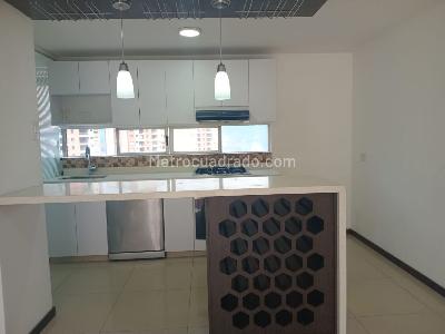 Apartamento de 3 alcobas en venta en El Poblado, Medellín, 117 m² · foto 5 de 20