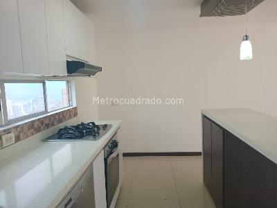 Apartamento de 3 alcobas en venta en El Poblado, Medellín, 117 m² · foto 7 de 20