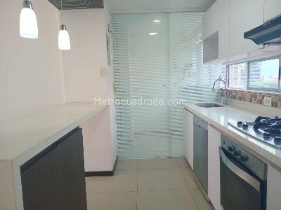 Apartamento de 3 alcobas en venta en El Poblado, Medellín, 117 m² · foto 8 de 20
