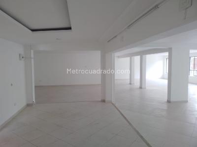 Office for rent in LAURELES, Medellín