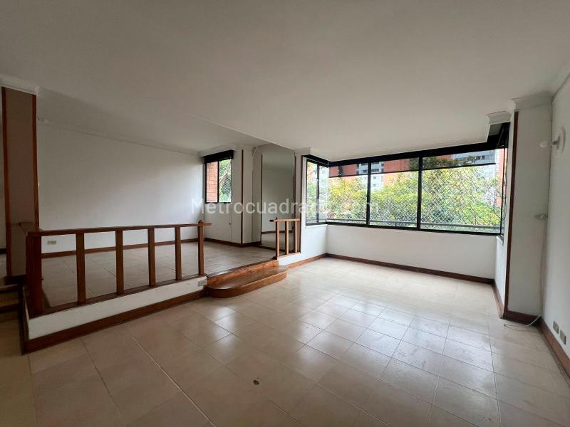 Spacious 2BR Apartment in Quiet El Poblado Area - 4