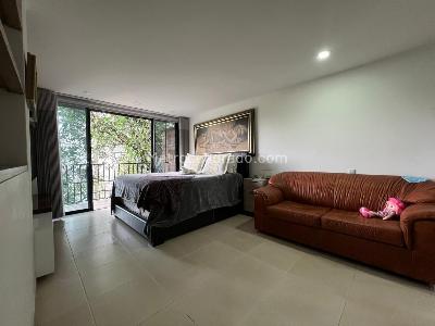 Apartamento de 3 alcobas en venta en El Poblado, Medellín, 215 m² · foto 10 de 20