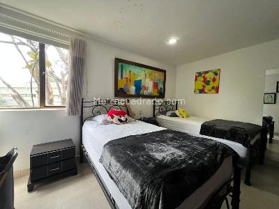 Apartamento de 3 alcobas en venta en El Poblado, Medellín, 215 m² · foto 12 de 20