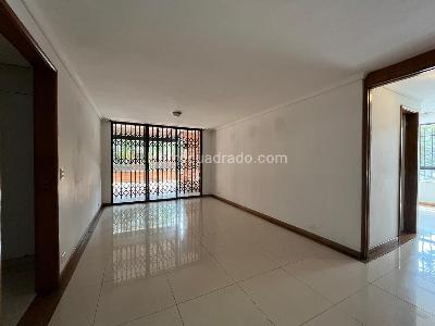 Apartamento de 3 alcobas en venta en Alejandría, Medellín, 170 m² · foto 3 de 18