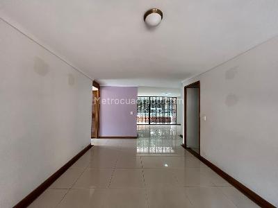 Apartamento de 3 alcobas en venta en Alejandría, Medellín, 170 m² · foto 4 de 18