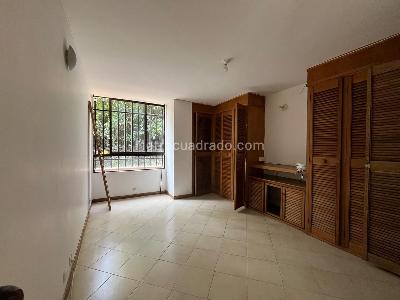 Apartamento de 3 alcobas en venta en Alejandría, Medellín, 170 m² · foto 9 de 18