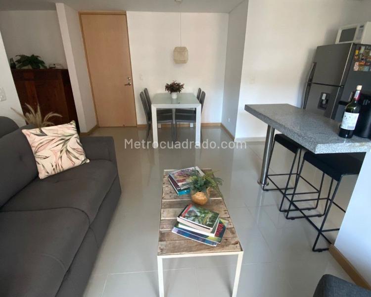 Modern 2BR Apartment with Pool in Envigado