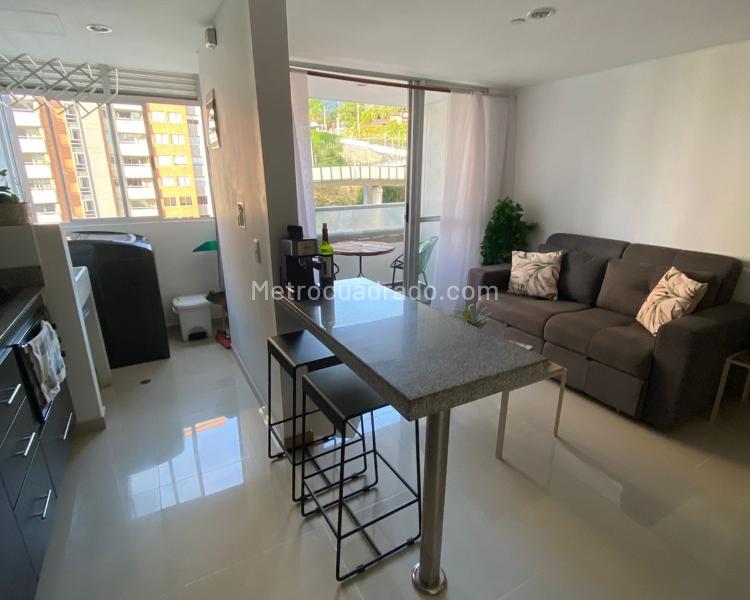 Modern 2BR Apartment with Pool in Envigado - 9