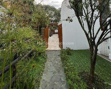 Casa de 3 alcobas en venta en El Poblado, Medellín, 538 m² · foto 15 de 15