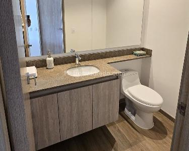 Apartamento de 2 alcobas en venta en Sajonia, Rionegro, 106 m² · foto 9 de 11