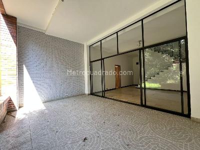 Casa en arriendo en El Poblado, Medellín · foto 15 de 20