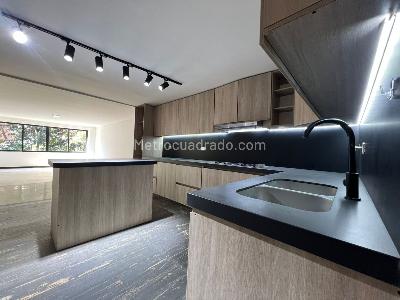 Casa en arriendo en El Poblado, Medellín · foto 6 de 20