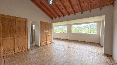 Casa de 3 alcobas en venta en Rionegro, Rionegro, 500 m² · foto 6 de 12