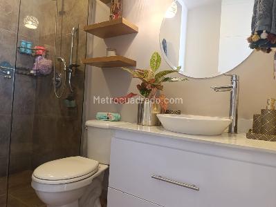 Apartamento de 3 alcobas en venta en El Poblado, Medellín, 120 m² · foto 17 de 18