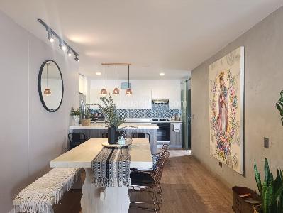 Apartamento de 3 alcobas en venta en El Poblado, Medellín, 120 m² · foto 2 de 18