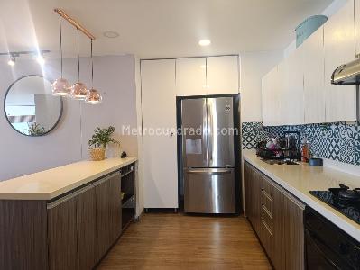 Apartamento de 3 alcobas en venta en El Poblado, Medellín, 120 m² · foto 7 de 18
