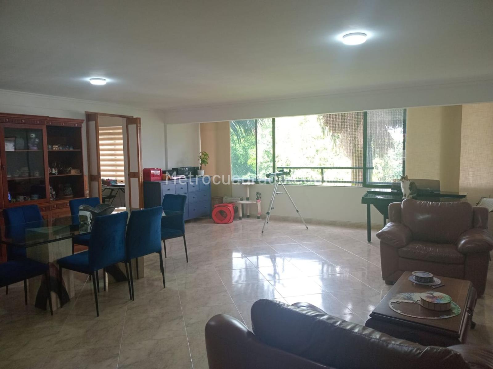 Apartamento de 3 habitaciones en venta en El Poblado, Medellín — imagen 1 de 20