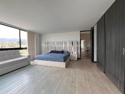 Casa de 3 alcobas en venta en Envigado, Envigado, 370 m² · foto 10 de 20