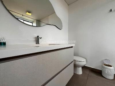 Casa de 3 alcobas en venta en Envigado, Envigado, 370 m² · foto 16 de 20