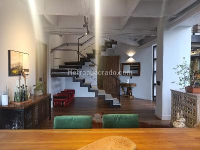 Apartamento de 3 alcobas en venta en San Lucas, Medellín, 223 m² · foto 2 de 19
