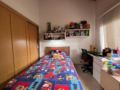 Casa de 4 alcobas en venta en Envigado, Envigado, 240 m² · foto 14 de 19