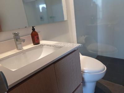 Apartamento en arriendo en El Poblado, Medellín · foto 12 de 12