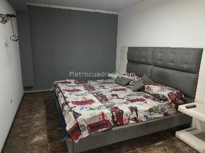 Apartamento de 3 alcobas en venta en El Poblado, Medellín, 300 m² · foto 10 de 18