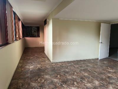 Apartamento de 3 alcobas en venta en El Poblado, Medellín, 300 m² · foto 14 de 18