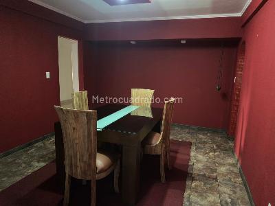 Apartamento de 3 alcobas en venta en El Poblado, Medellín, 300 m² · foto 4 de 18