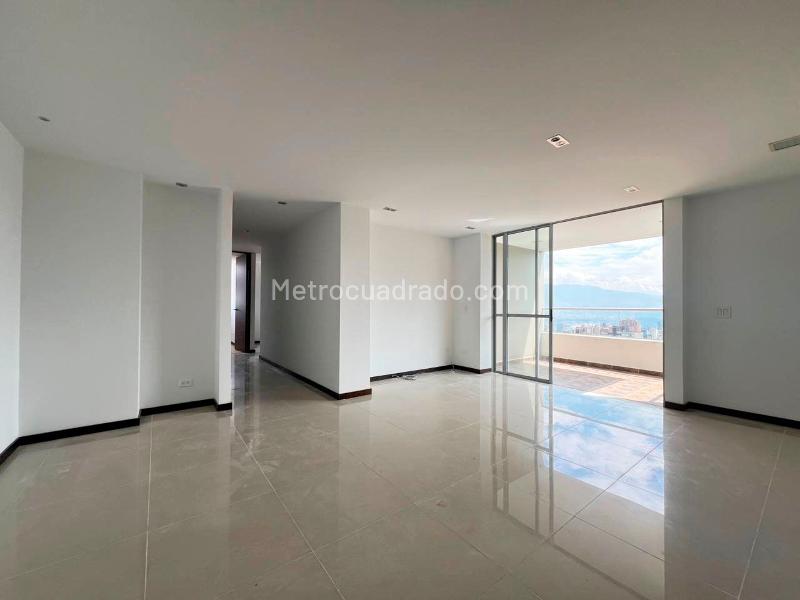 Charming 3BR Apartment in Envigado