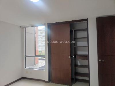Apartamento de 3 alcobas en arriendo en Villa Carlota, Medellín, 73 m² · foto 7 de 14